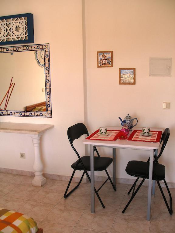 לאגוּ‏ש Palm Villa Estudios מראה חיצוני תמונה