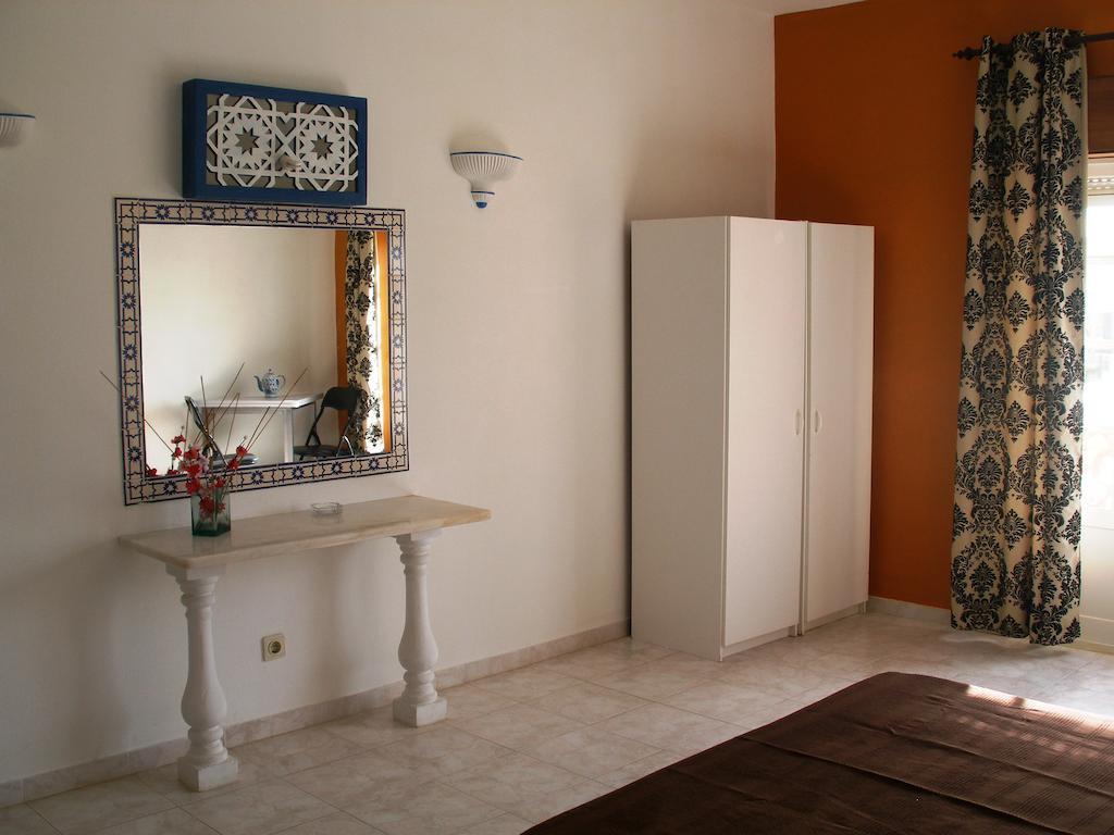 לאגוּ‏ש Palm Villa Estudios חדר תמונה